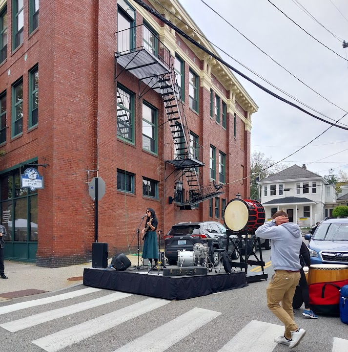 Broadway Street Fair