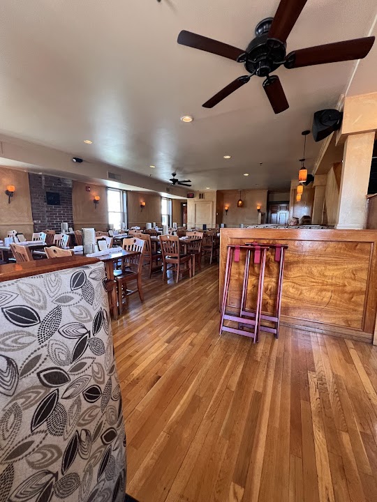 The Red Parrot Restaurant