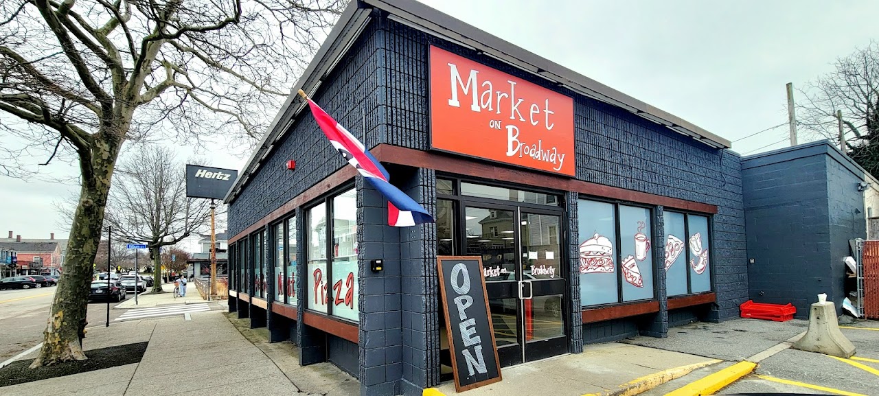 Market on Broadway